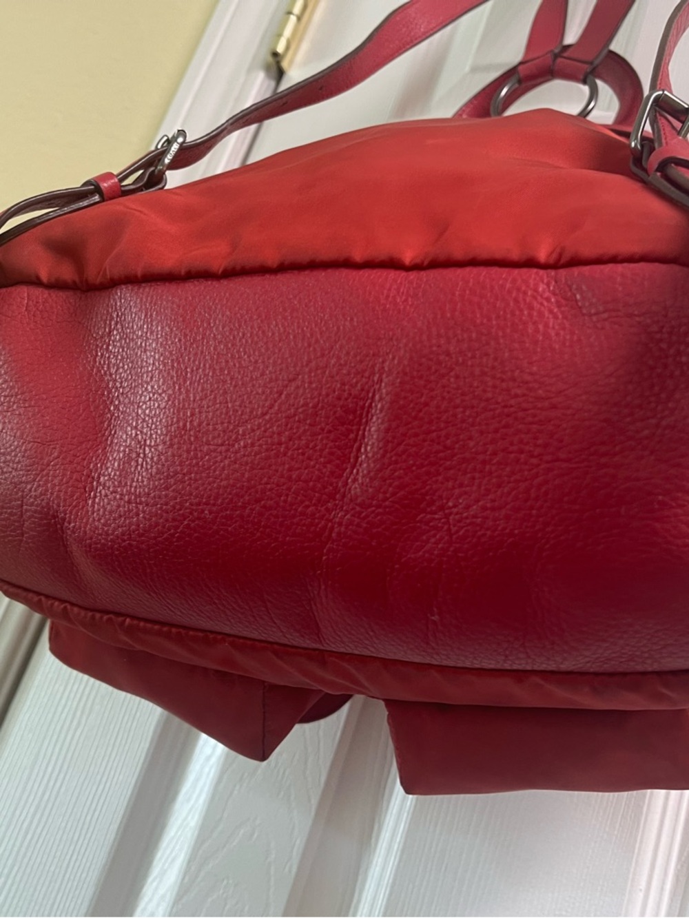 Large Red New York COACH Backpack - Picture 9 of 12